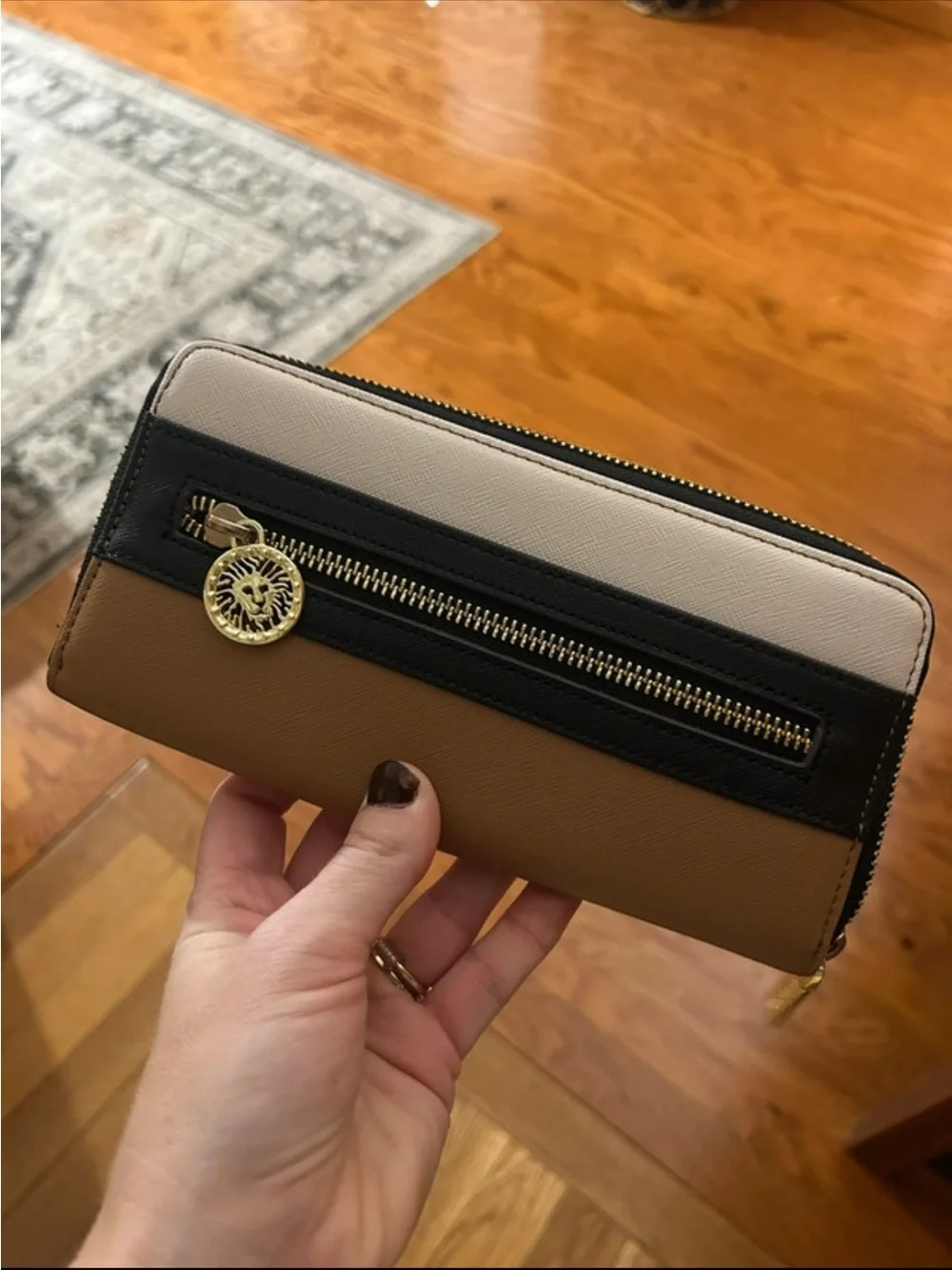 Anne Klein anne klein